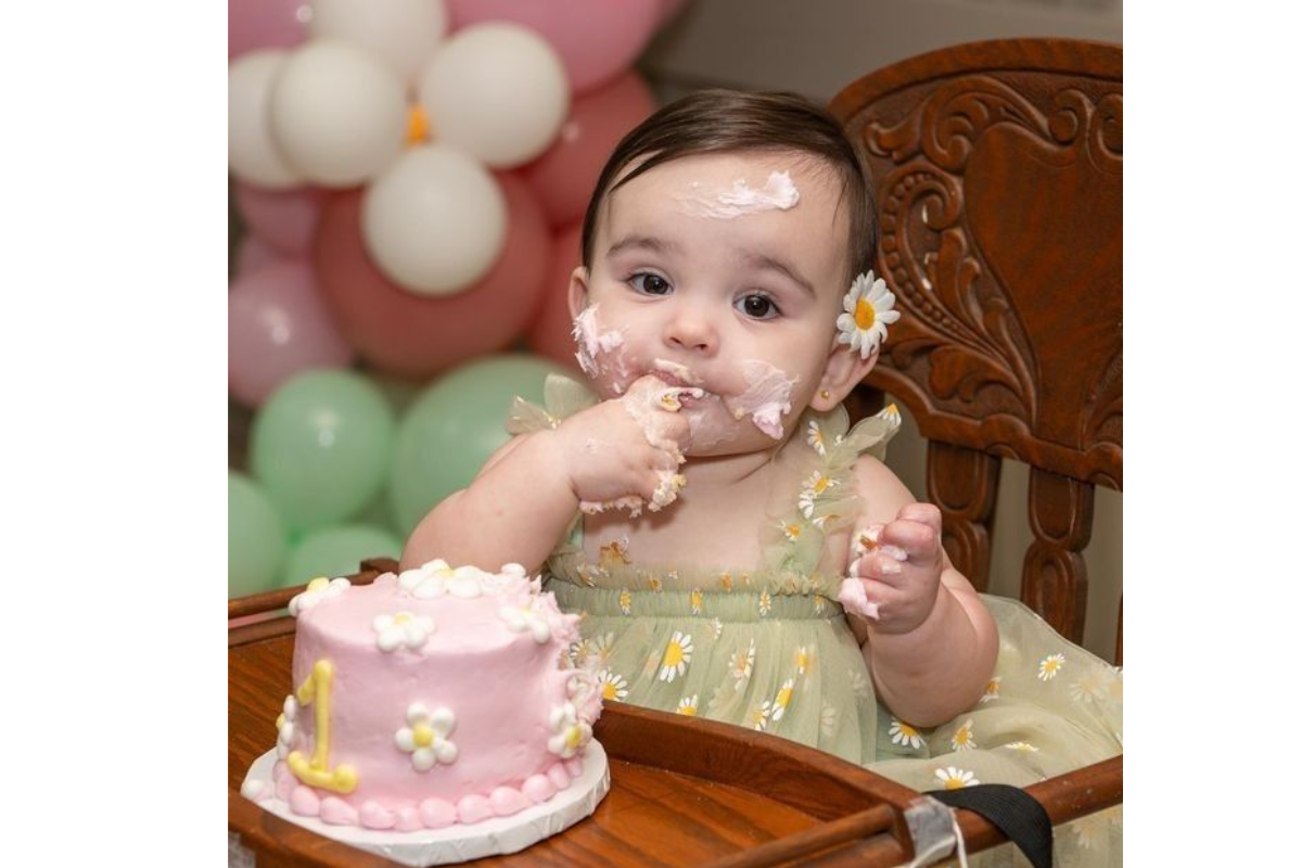 Newborn Special Qualities: वे नवजात शिशु जो दिन में सोते हैं और रात में जागते हैं, उनमें होती हैं ये 5 खूबियां 1 Baby 1