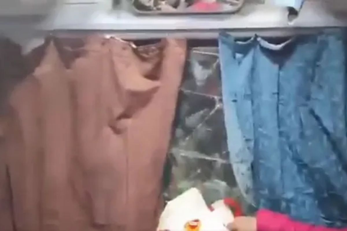 महाकुंभ जाने वाली ट्रेनों पर पथराव करना पड़ा भारी, रेलवे ने शुरू की कार्रवाई 1 फाइल फोटो