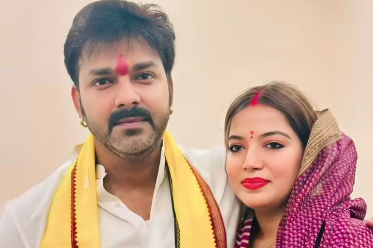 पवन सिंह की पत्नी ज्योति ने कर दिया ऐलान, टिकट न मिलने पर लड़ेंगी निर्दलीय चुनाव 5 पवन सिंह के साथ ज्योति सिंह