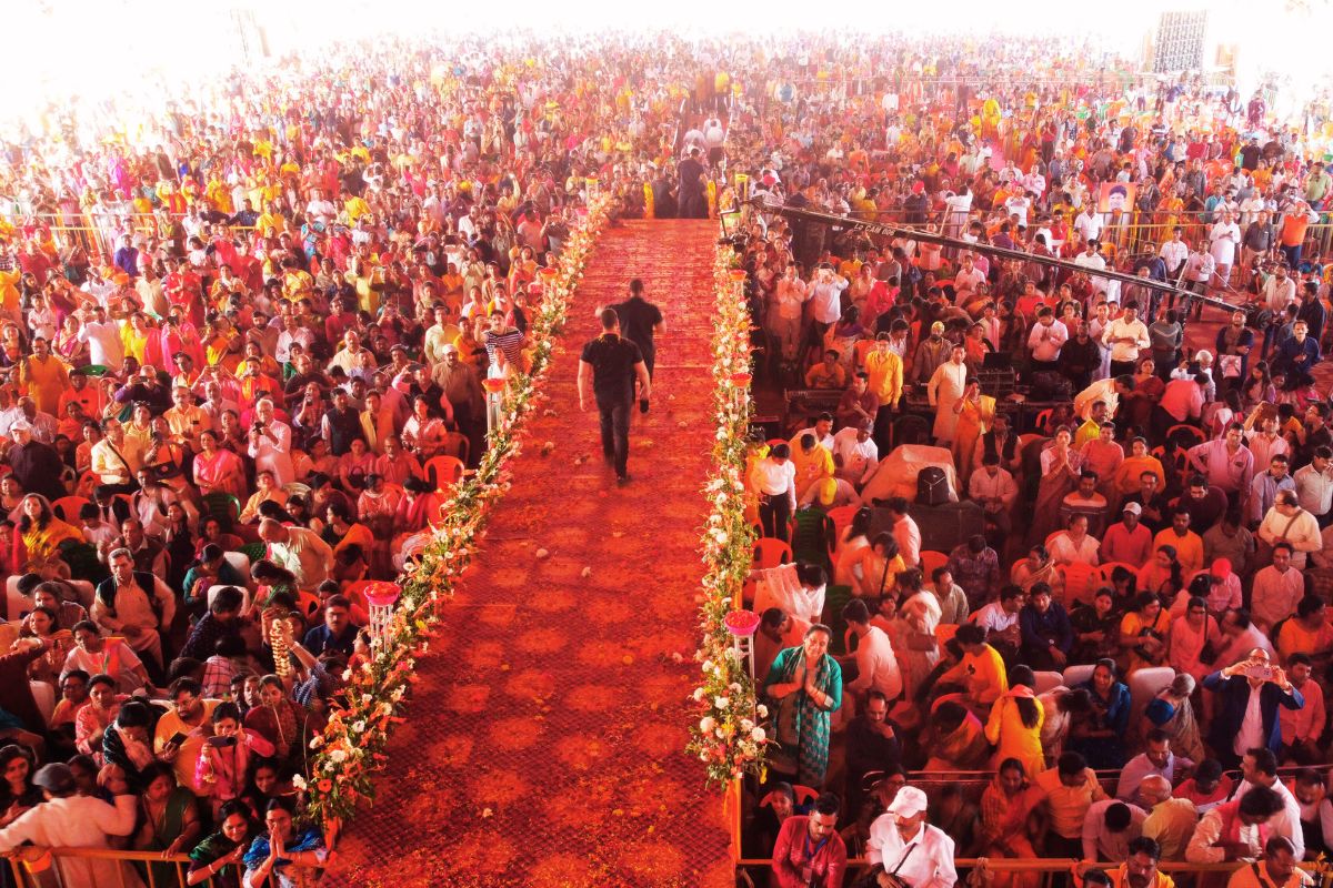 PHOTOS: झारखंड पहुंचे श्री श्री रविशंकर, बोले- जहां सब मिल कर कीर्तन करते हैं, वहीं कुंभ है 7 Sri Sri Ravi Shankar in Jharkhand News
