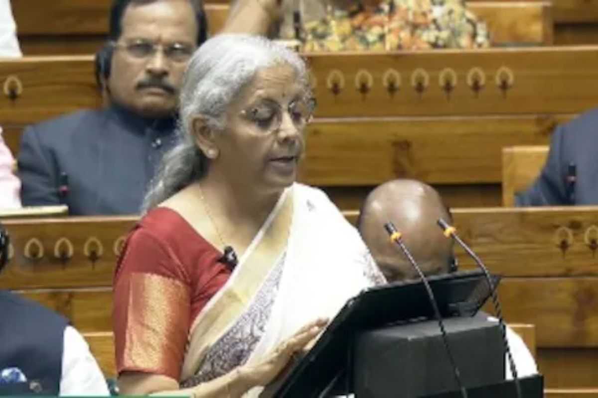 बिहार में बन रहा विश्व का सबसे ऊंचा बुद्ध स्तूप, मोदी प्रशासन ने बुद्ध सर्किट के लिए किया खास ऐलान 1 वित्त मंत्री निर्मला सीतारमण