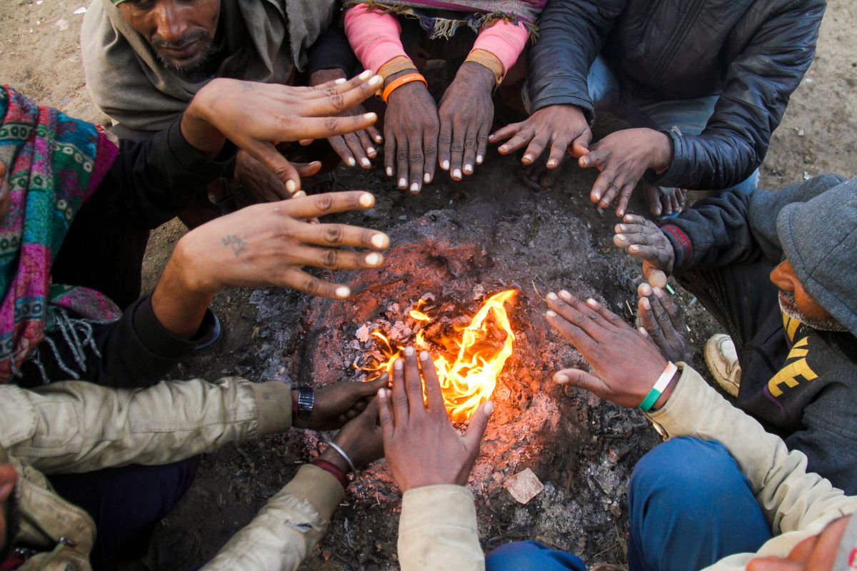 Aaj Ka Mausam: आंधी-तूफान के साथ बारिश का अलर्ट, अगले तीन दिन दिल्ली-UP में ऐसा रहेगा मौसम का हाल 6 Aaj Ka Mausam