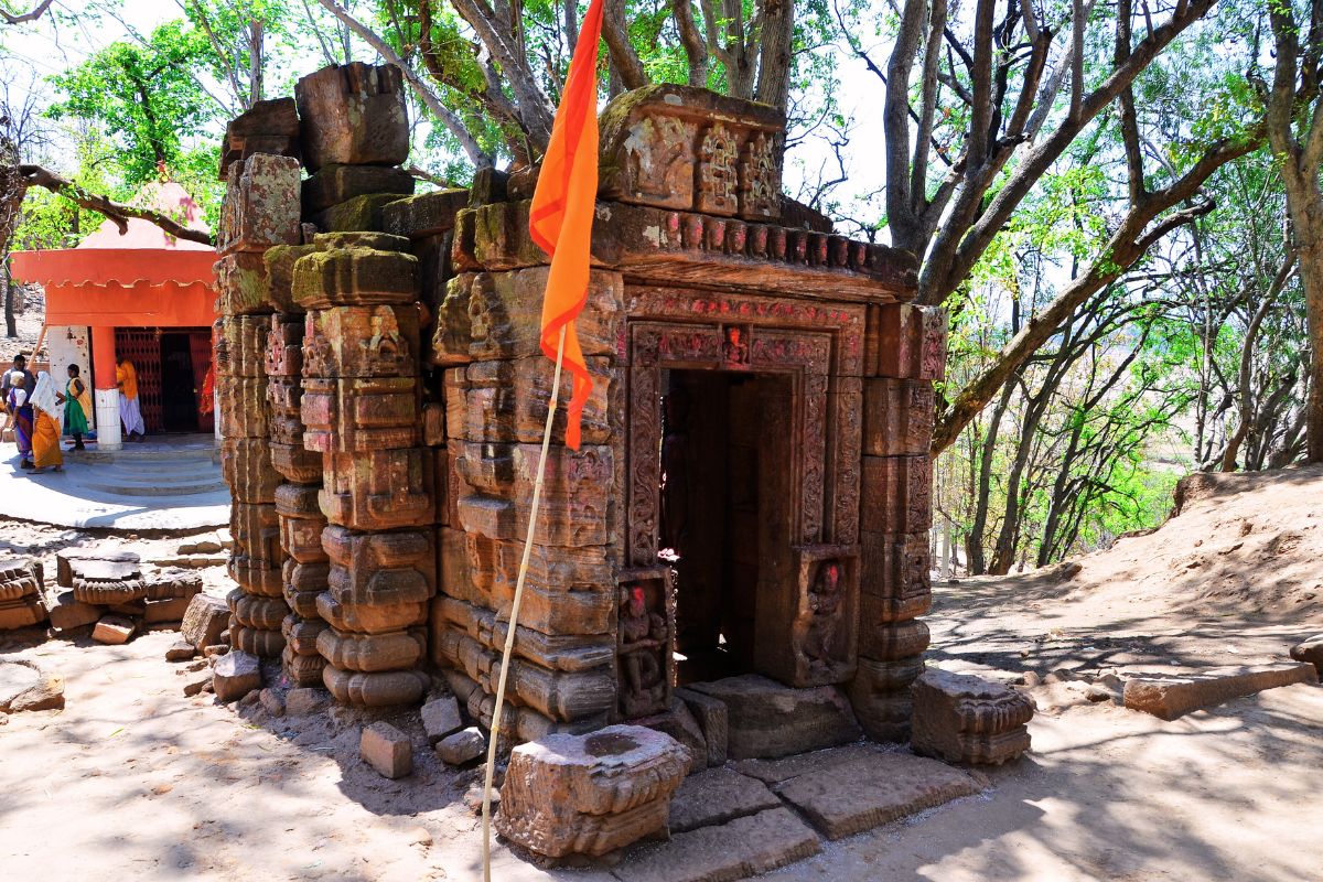 deogaon prachin mandir gumla jharkhand