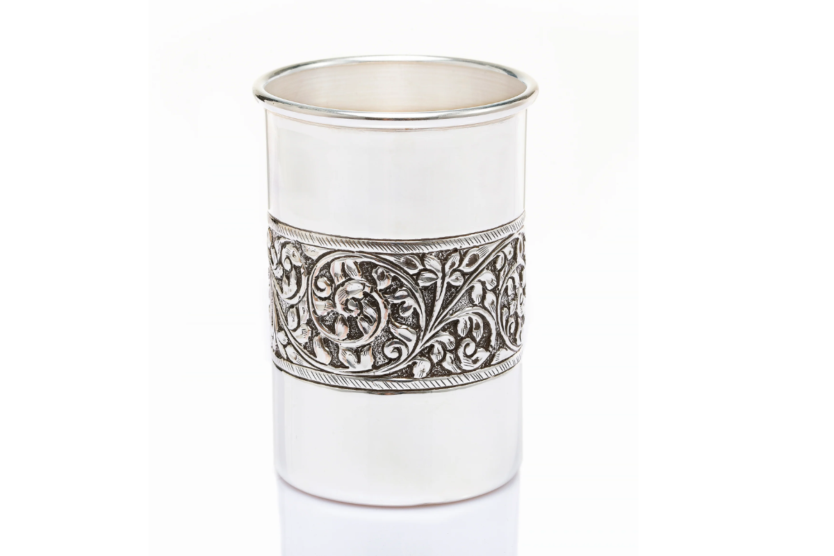 Benefits of Drinking Water in Silver Glass: चांदी के गिलास में पानी पीने से क्या होता है 1 Silver Glass 1 1