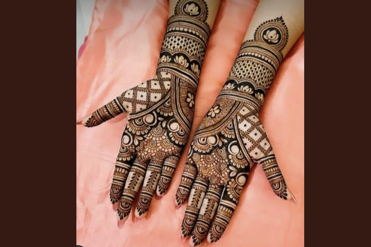 Top 10 Beautiful Henna Mehndi Designs for Weddings: इस वेडिंग सीजन ट्राई करें ये नई हिना मेहंदी डिजाइन्स 10 11