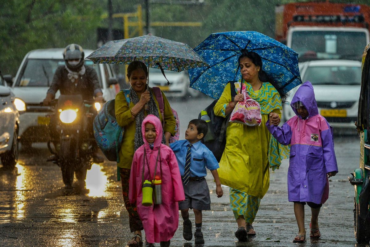 Heavy Rain Warning: 15 से 19 मई तक यहां होगी भारी बारिश, आंधी-तूफान की आशंका, IMD अलर्ट 1 Heavy-Rain-IMD-alert-1
