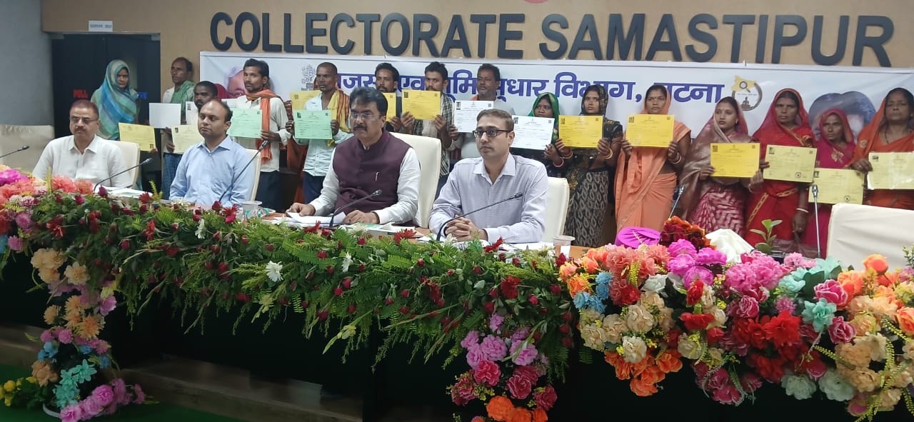 मंत्री ने दिया जांच का निर्देश, एक ही तिथि में नोटिस निर्गत, सुनबाई एवं निष्पादन की होगी जांच