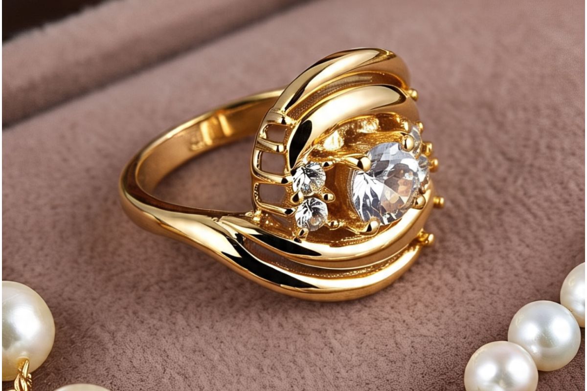 Latest Gold Ring Design: पिया को लुभाए,पहनिए लेटेस्ट वांकी गोल्ड रिंग 6 Latest Gold Ring Design 121