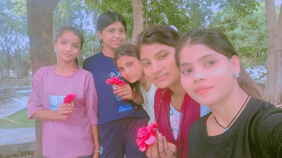 छह बहनों के जनाज़े, एक गांव, और वो बदनसीब सुबह जो कभी भुलाई नहीं जाएगी 1 1001241384