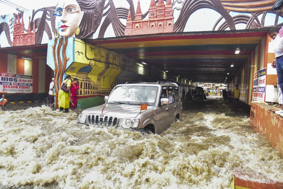Heavy Rain Alert: 7 दिनों तक भारी बारिश, 2 जुलाई तक मानसून का कहर, IMD ने जारी किया रेड अलर्ट 3 Heavy Rain Alert