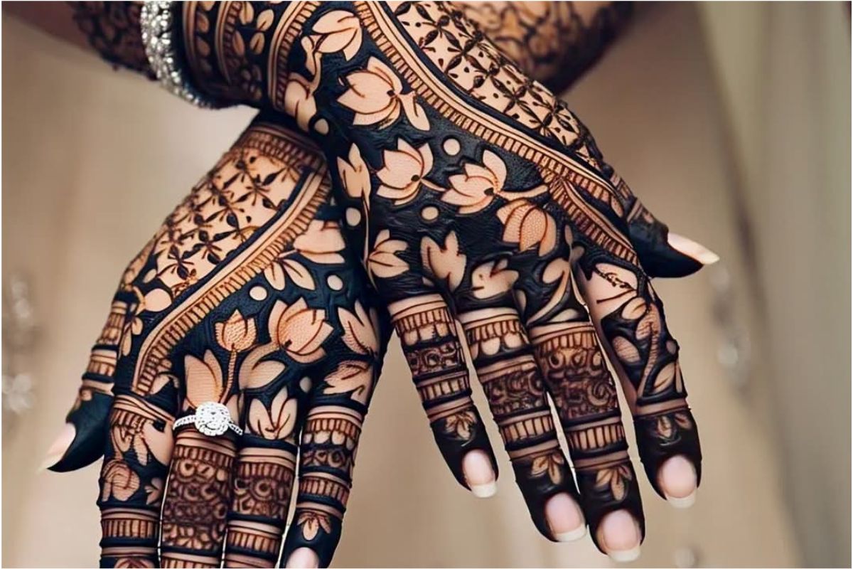 Mehndi Design: इशारों में दिल की बात कहती है ये लेटेस्ट मेहंदी डिजाइन 4 Mehndi Design13225