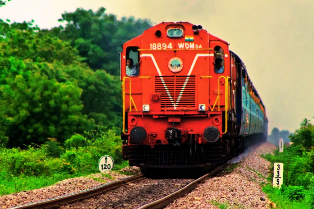 श्रावणी मेला के दौरान देवघर और गोड्डा के बीच चलेगी स्पेशल ट्रेनें, देखें पूरी लिस्ट