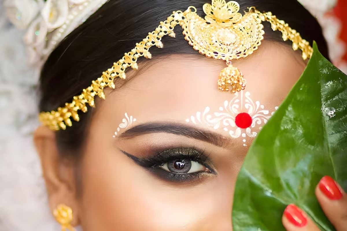 Maang Tikka Design: पिया जी दिलवाएंगे ये मांग टीका तो हर कोई करेगा तारीफ 6 bangaali