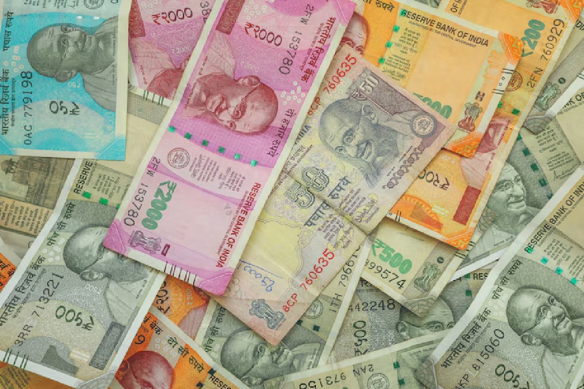मानसून में बाहर निकलने से पहले इन बातों का जरूर रखें ध्यान, नहीं तो होगा बहुत बड़ा नुकसान 2 cash