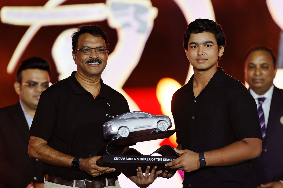 साई सुदर्शन ने झटके चार, वैभव सूर्यवंशी से लेकर सूर्यकुमार और CSK तक IPL 2025 में अवार्ड विनर्स की पूरी लिस्ट 5 image 35