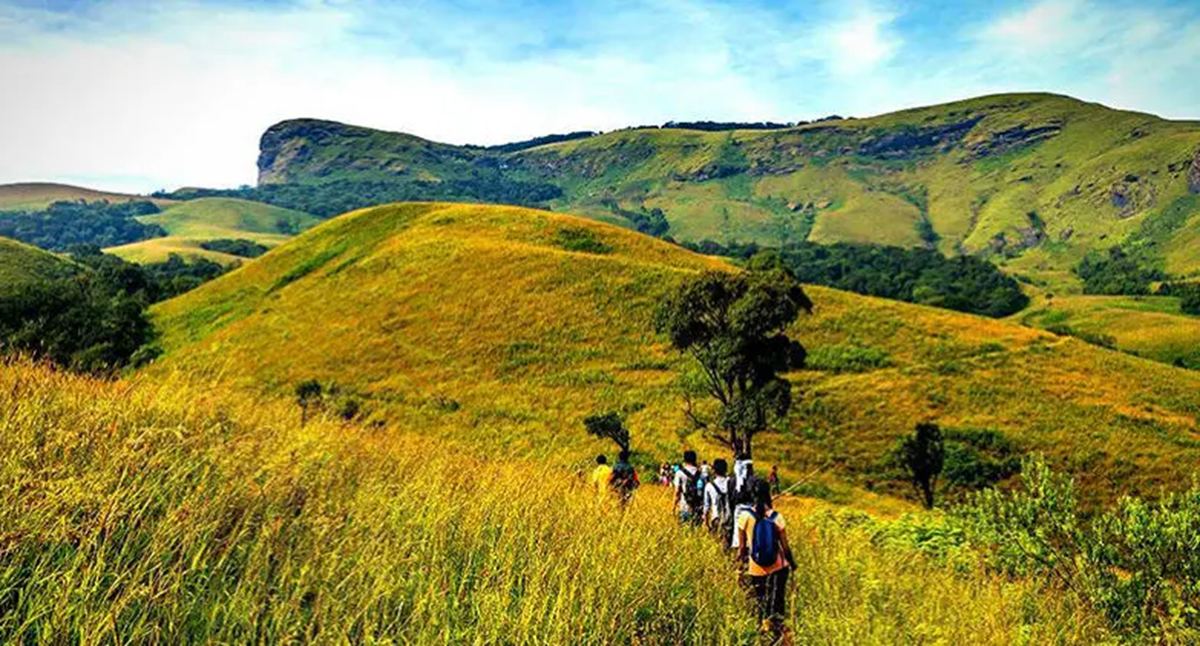 Best Monsoon Trek In India : एडवेंचर के हैं शौकीन, तो मानसून में कर सकते हैं यहां की ट्रैकिंग 5 kudremukh trek 1