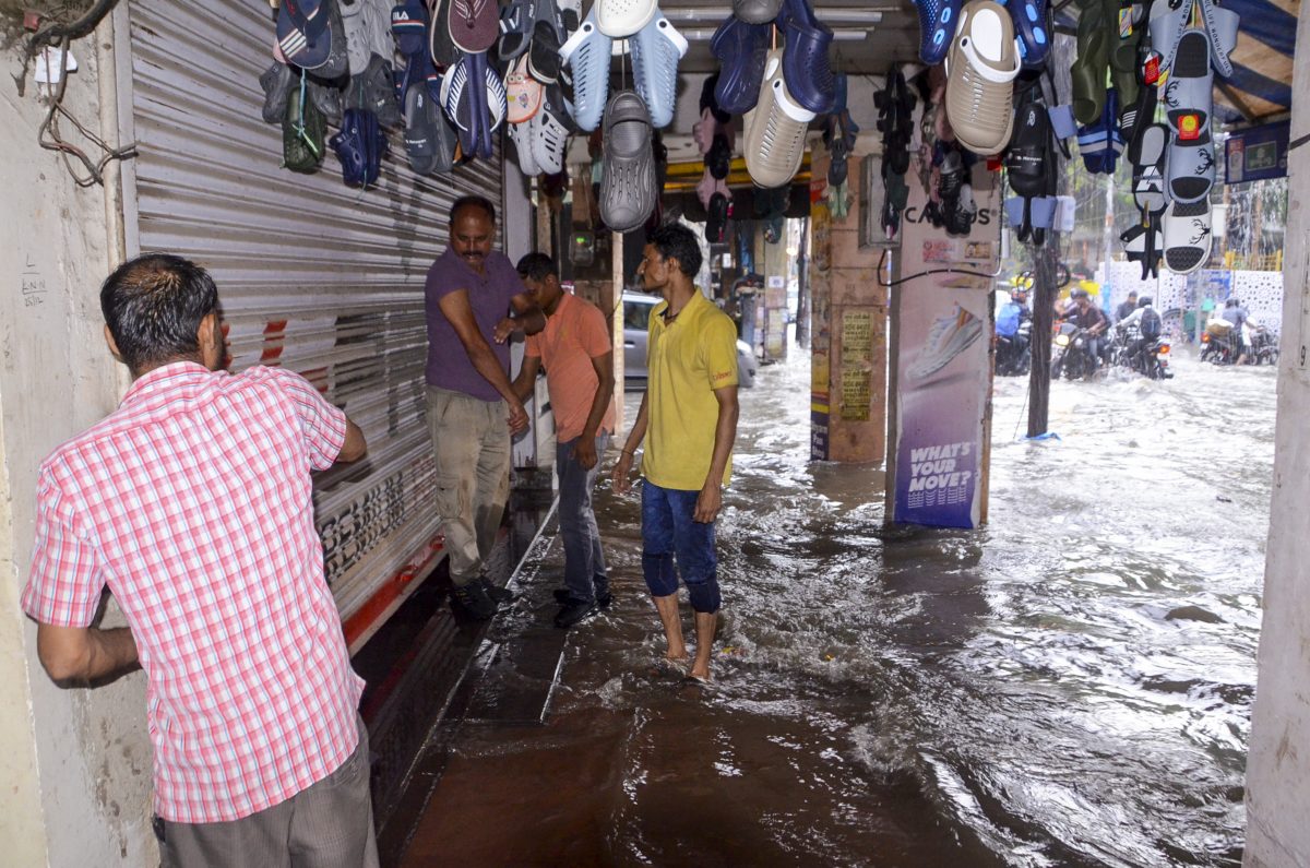 Heavy Rain Alert: 7,8,9,10,11,12 और 13 जुलाई तक बहुत भारी बारिश, गरज-चमक के साथ आफत की बरसात, अलर्ट जारी 2 05071 pti07 05 2025 000537b