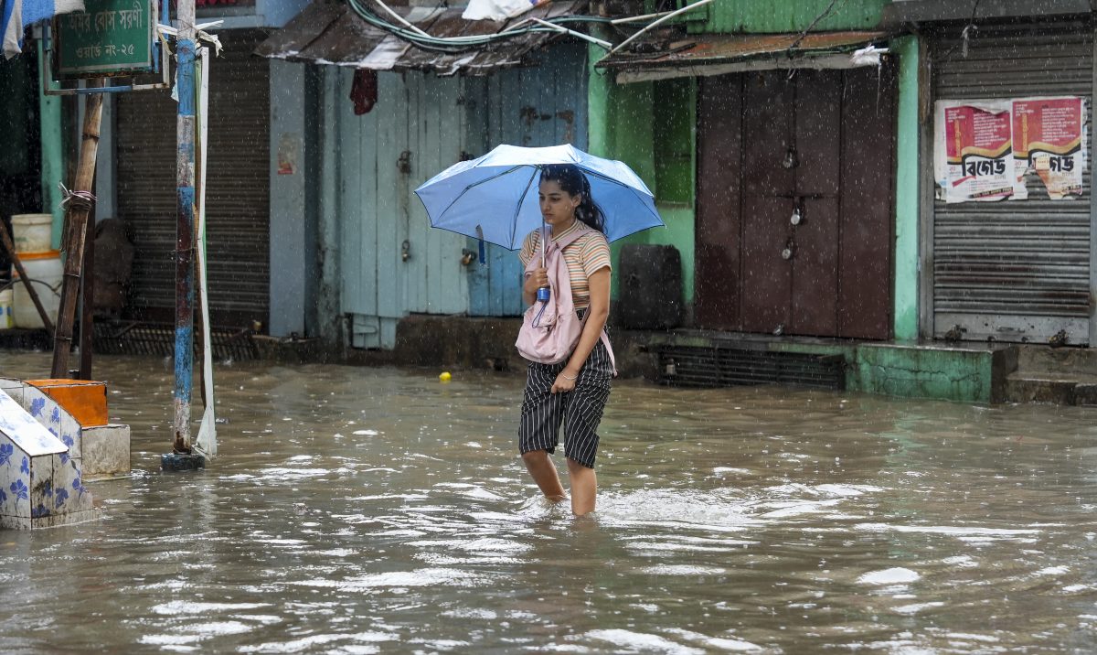 Heavy Rain Warning: अगले 48 घंटे भयंकर बारिश का अलर्ट, गरज-चमक के साथ पड़ेंगे छींटे, IMD की चेतावनी 2 08071 pti07 08 2025 000082a 1