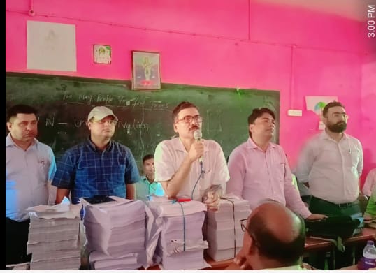 मतदाता सूची में सुधार को ले बीएलओ को दिया गया प्रशिक्षण 