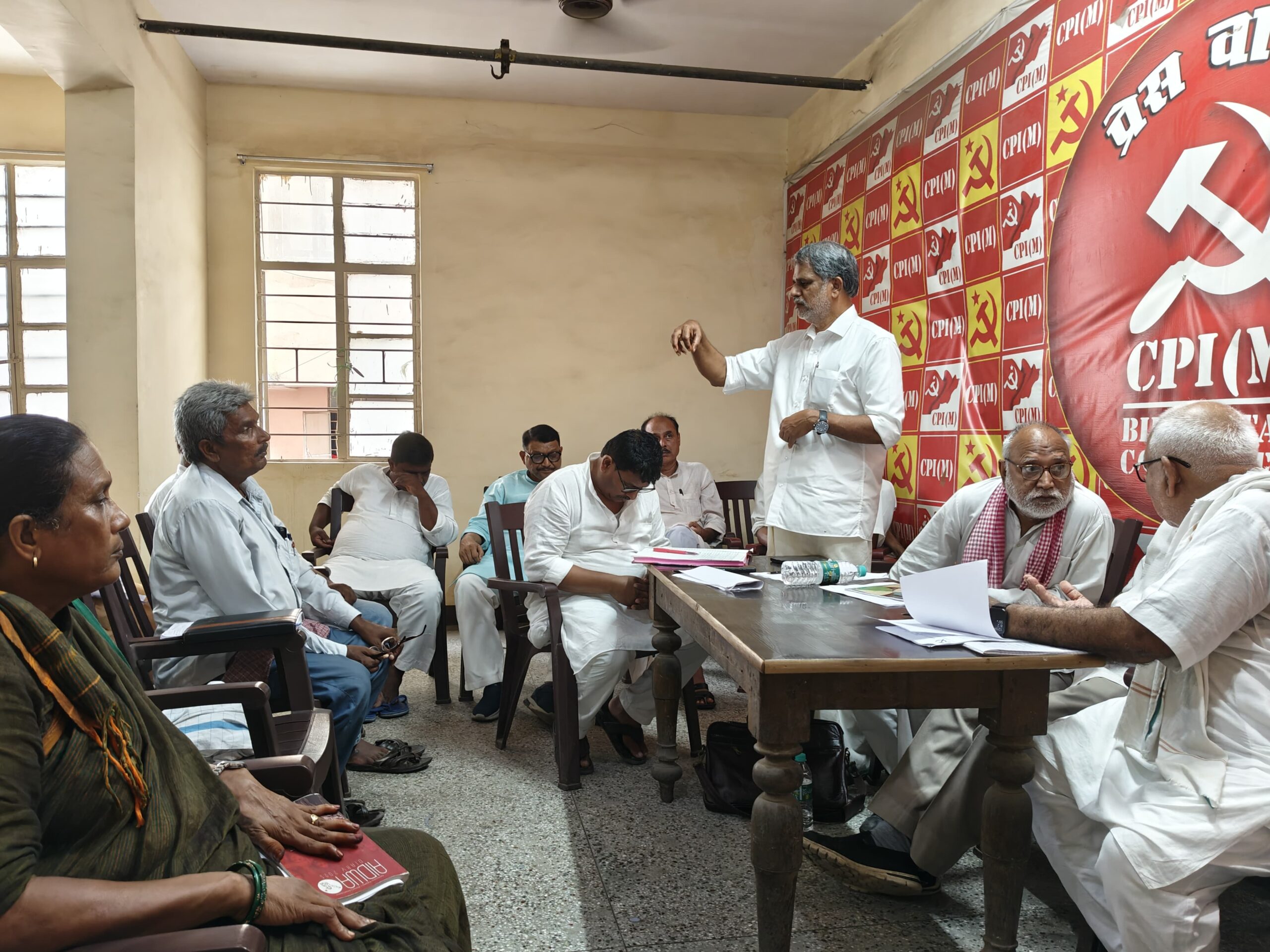 सीपीएम राज्य कमिटी बैठक सम्पन्न जायज़  मतदाताओं के नाम दर्ज करने के लिए सड़क पर उतरेगी माकपा