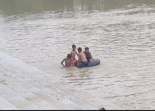 पानी में रील्स बनाने व गटरमस्ती करने से बचें लोग: निर्गुणी