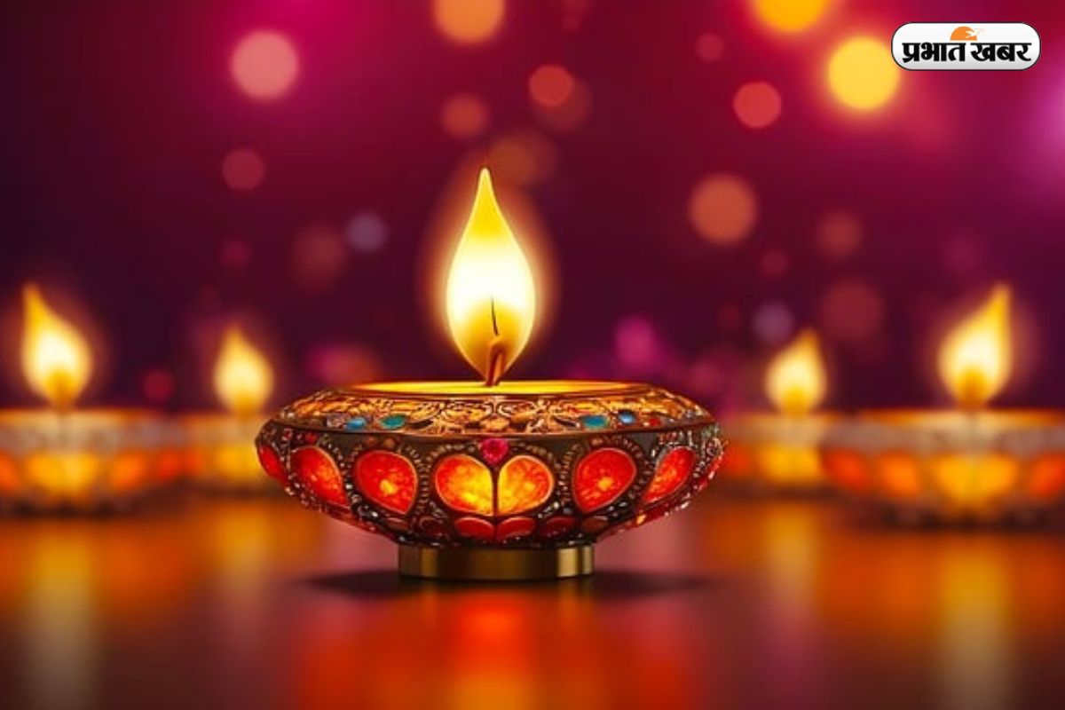 Diwali WhatsApp Greetings: प्यार और रोशनी से भरें अपनों का दिन, भेजें ये 30 मैसेज 
