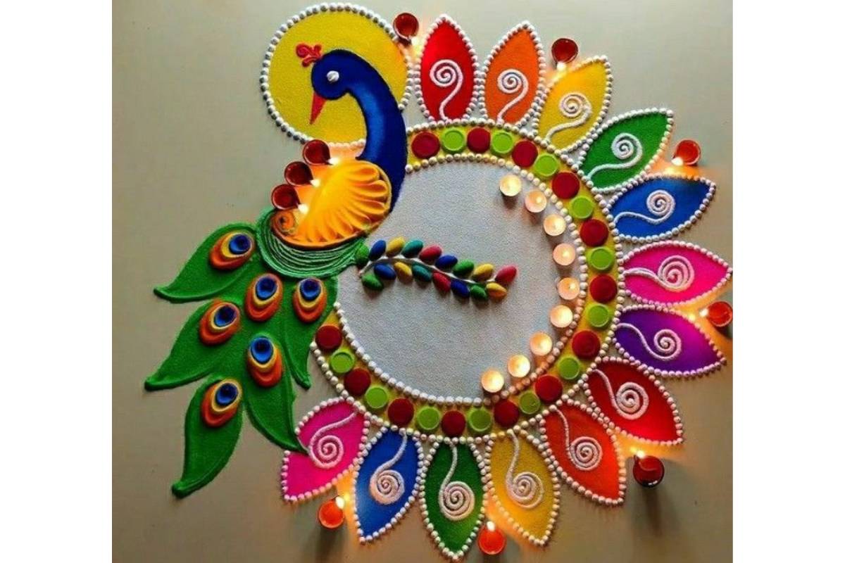 Beautiful Rangoli Designs for Office: ऑफिस को दे एकदम दिवाली वाली वाइब - बनाएं ये 5 खूबसूरत रंगोली डिजाइन 5 Easy Peacock Rangoli Design min