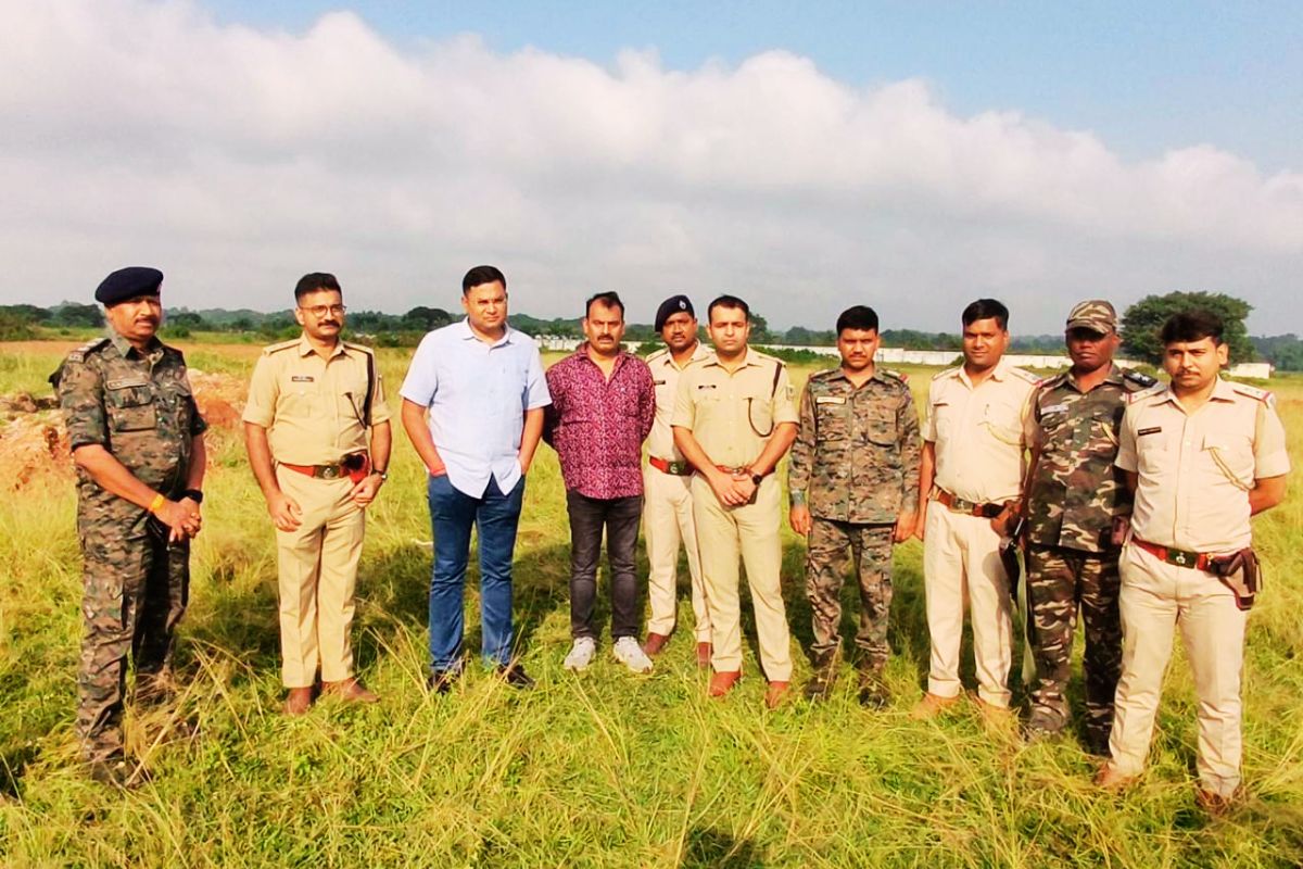 रांची में राहुल दुबे गैंग से पुलिस की मुठभेड़, 2 अपराधियों को लगी गोली, 4 हथियारबंद गिरफ्तार 3 Encounter in Ranchi Ratu Jharkhand Crime News Today