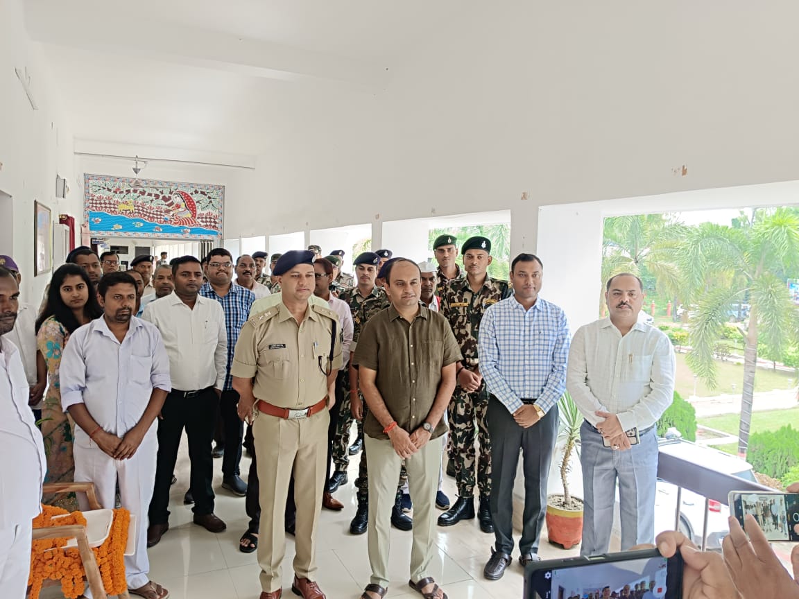 गांधी जयंती के अवसर पर जिला गंगा समिति एवं नगर निगम के संयुक्त तत्वाधान में स्वच्छ भारत दिवस कार्यक्रम आयोजित