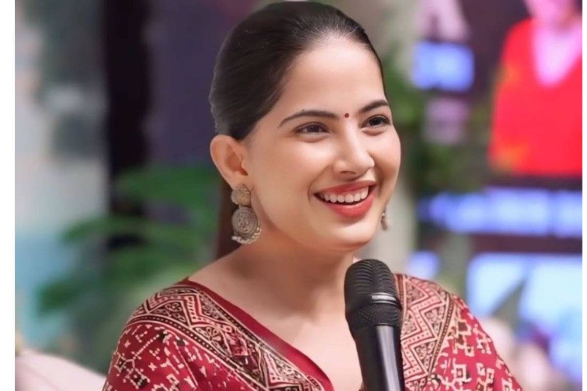 Jaya Kishori: तनाव और चुनौतियों में भी रखें मन को स्थिर, पढ़ें जया किशोरी के पॉज़िटिव लाइफ मंत्र 1 How to stay peaceful and calm in stressful situations - Jaya Kishori