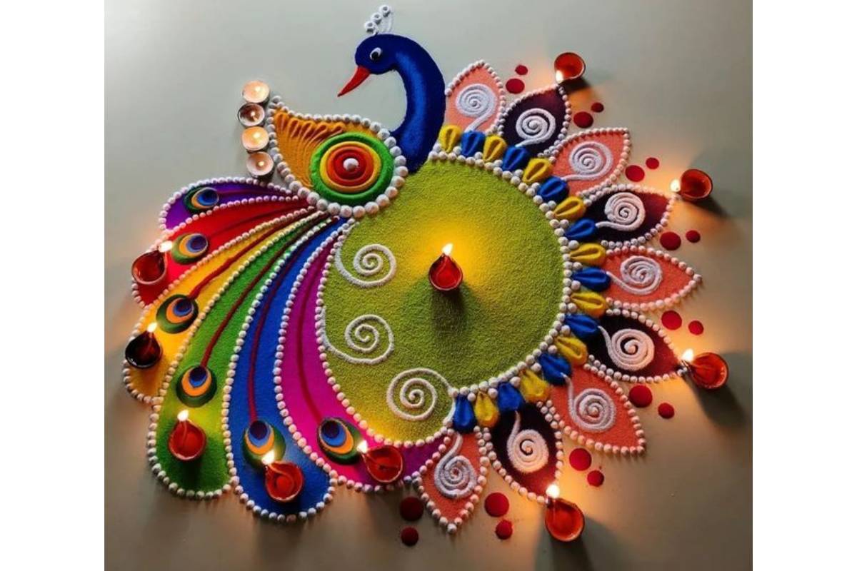 Beautiful Rangoli Designs for Office: ऑफिस को दे एकदम दिवाली वाली वाइब - बनाएं ये 5 खूबसूरत रंगोली डिजाइन 4 Peacock Rangoli Design min