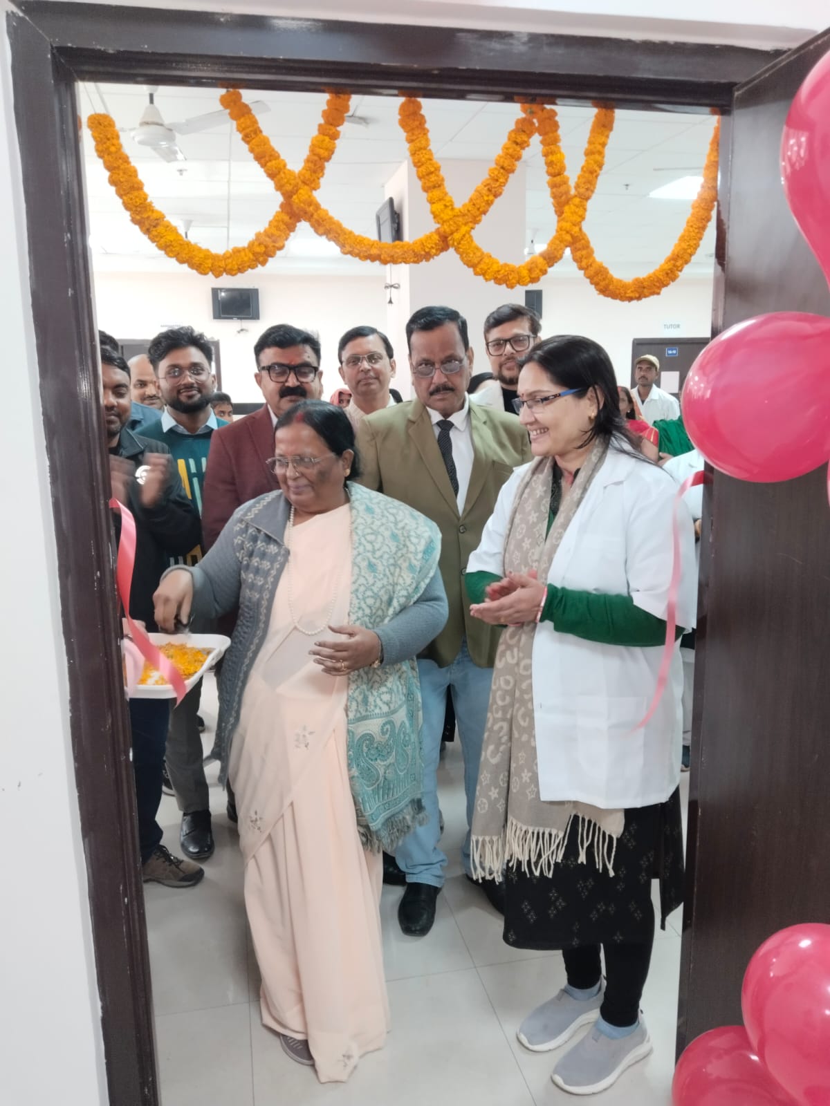 श्रीराम जानकी मेडिकल कॉलेज में अल्ट्रासाउंड का उद्घाटन