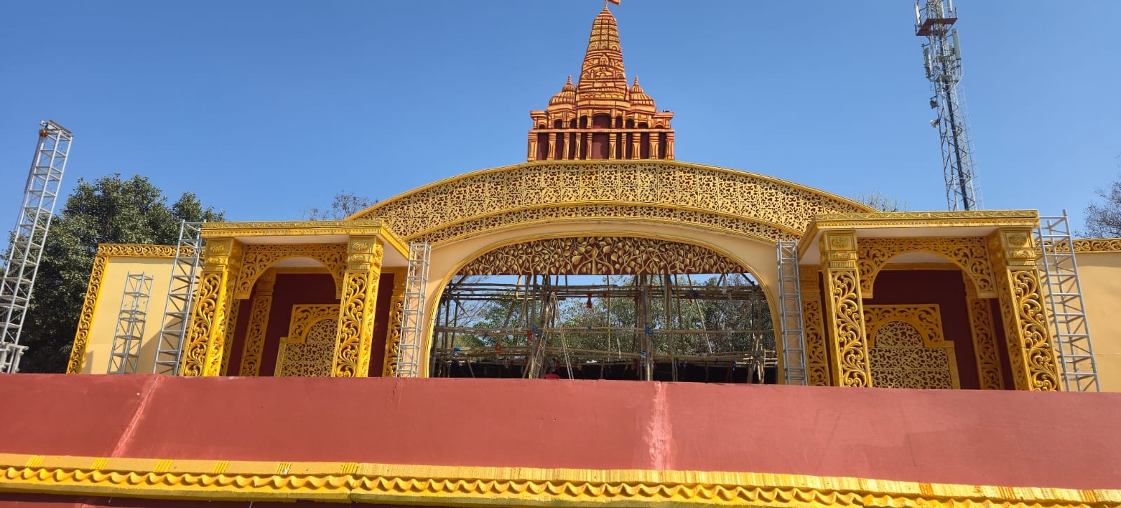 राजकीय इटखोरी महोत्सव का आज होगा भव्य उद्घाटन, तीन दिनों तक रंगारंग कार्यक्रमों की धूम, देखें खास तस्वीरें