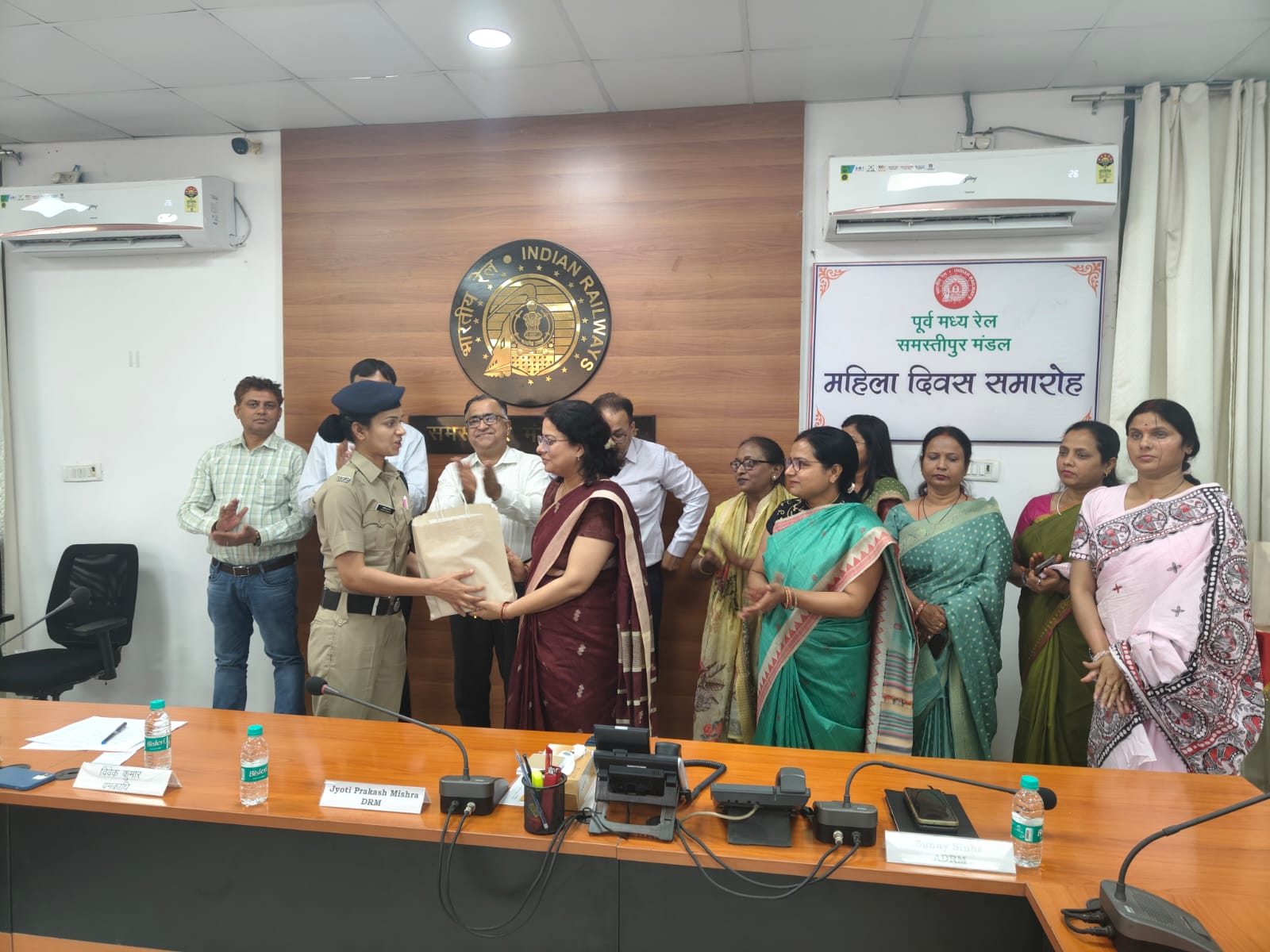 समस्तीपुर रेल मंडल में महिला दिवस का गरिमामय आयोजन