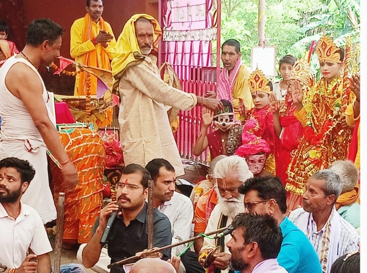 कलश विसर्जन के साथ नवाह महायज्ञ संपन्न