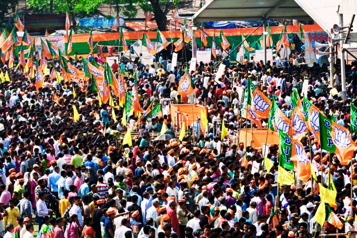 कूचबिहार में भीड़ देख गदगद हुए पीएम मोदी, कहा- टीएमसी के सभी अत्याचारों का हिसाब लिया जायेगा