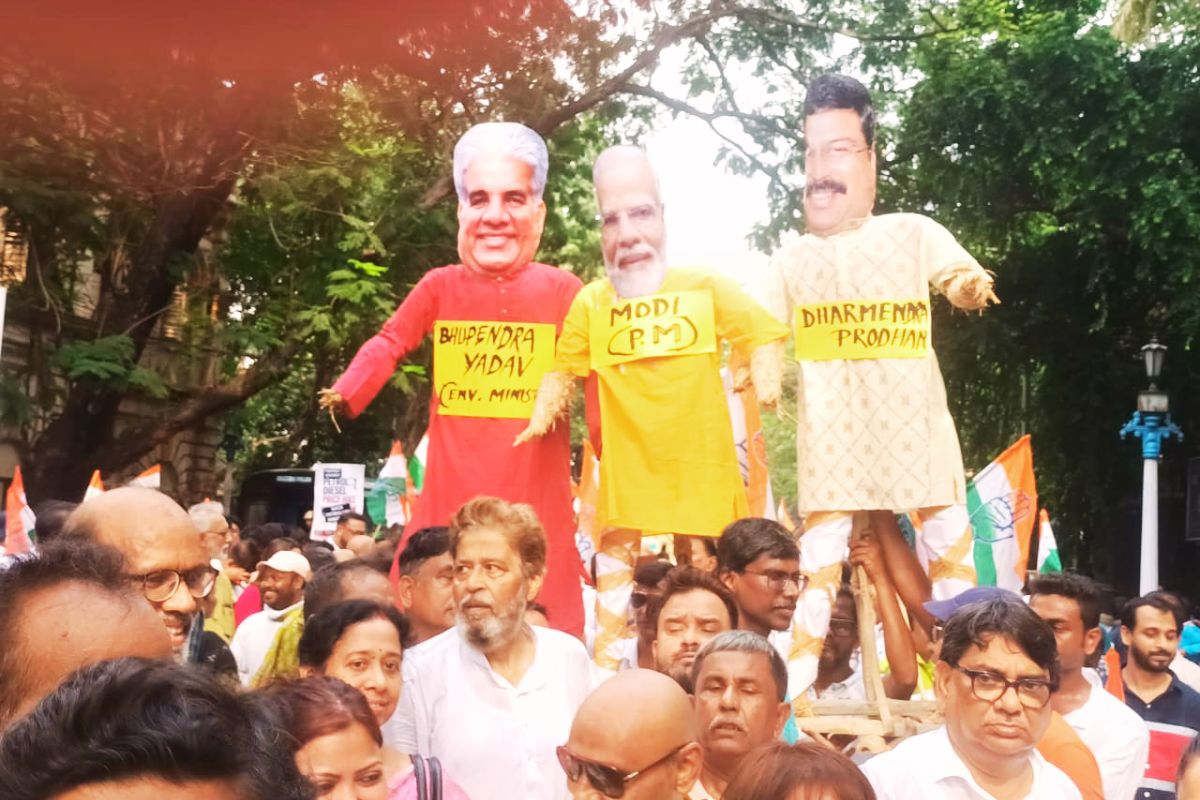 शुभेंदु और मोदी सरकार के खिलाफ कांग्रेस का हल्लाबोल, कोलकाता से दिल्ली तक जेल भरो आंदोलन की चेतावनी