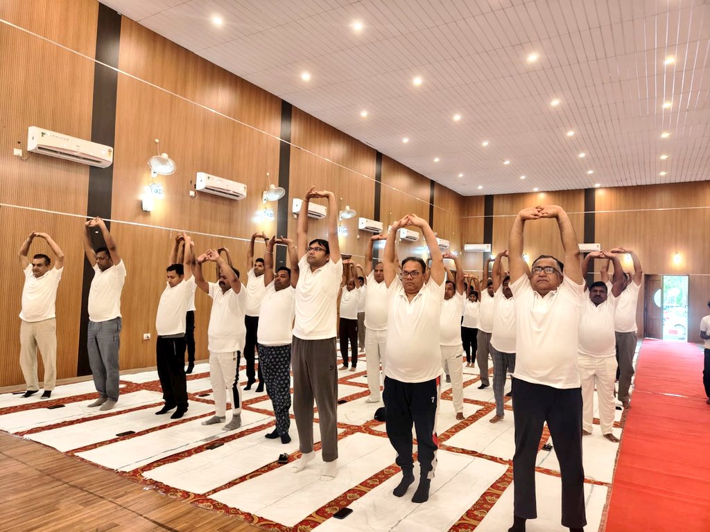 अंतरराष्ट्रीय योग दिवस पर समस्तीपुर मंडल में हुआ सामूहिक योगाभ्यास