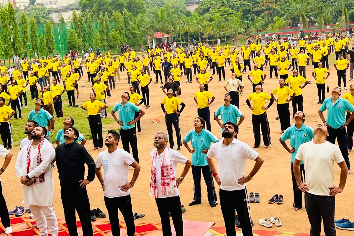 अंतरराष्ट्रीय योग दिवस 2026: झारखंड के अलग-अलग जिलों में योग शिविर का आयोजन