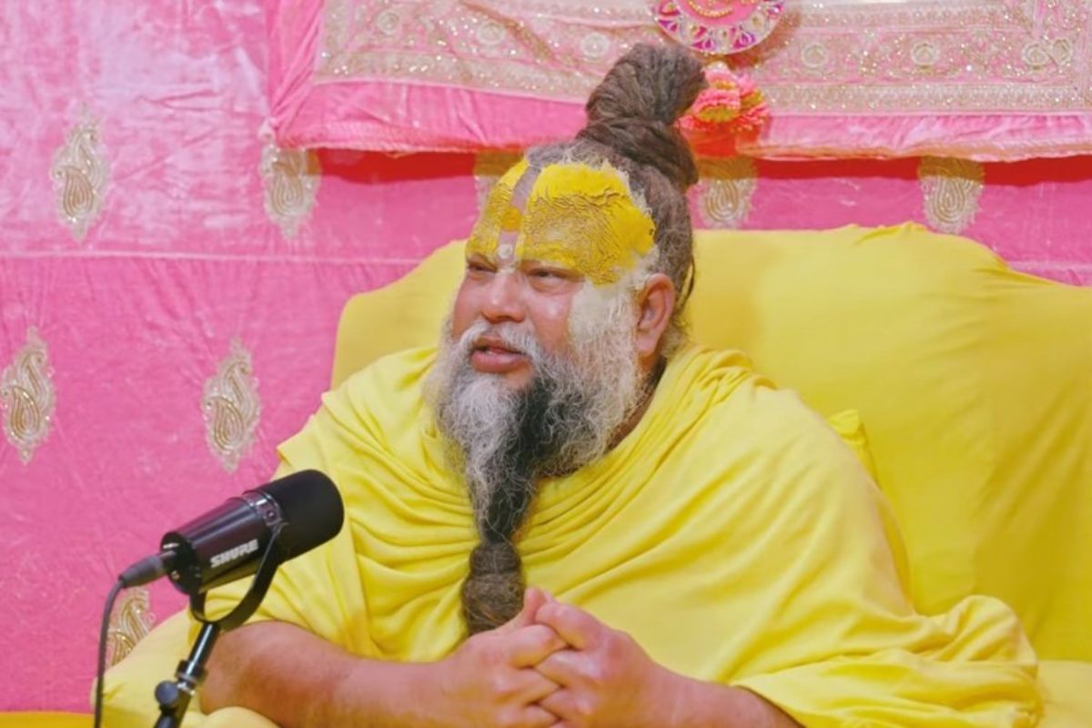 मन को शांत और जीवन को सफल कैसे बनाएं? जानें प्रेमानंद महाराज के ये 50 अनमोल विचार