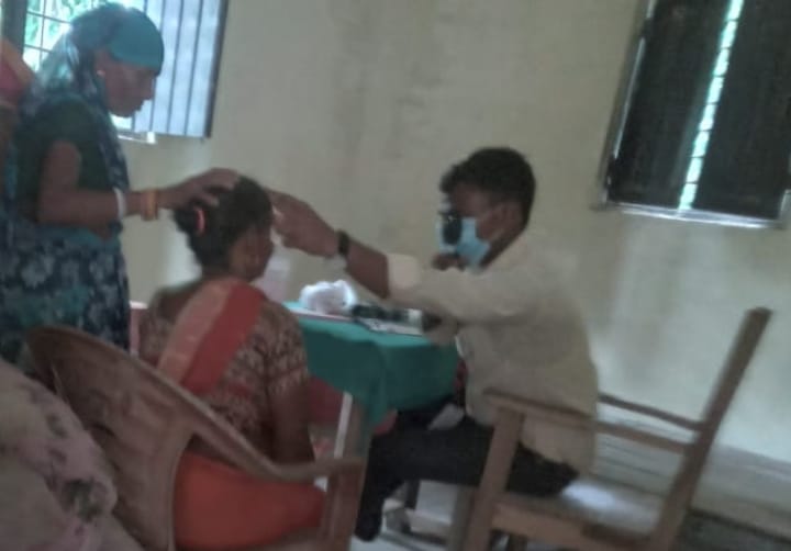 40 नेत्र रोगियों की हुई निशुल्क जांच