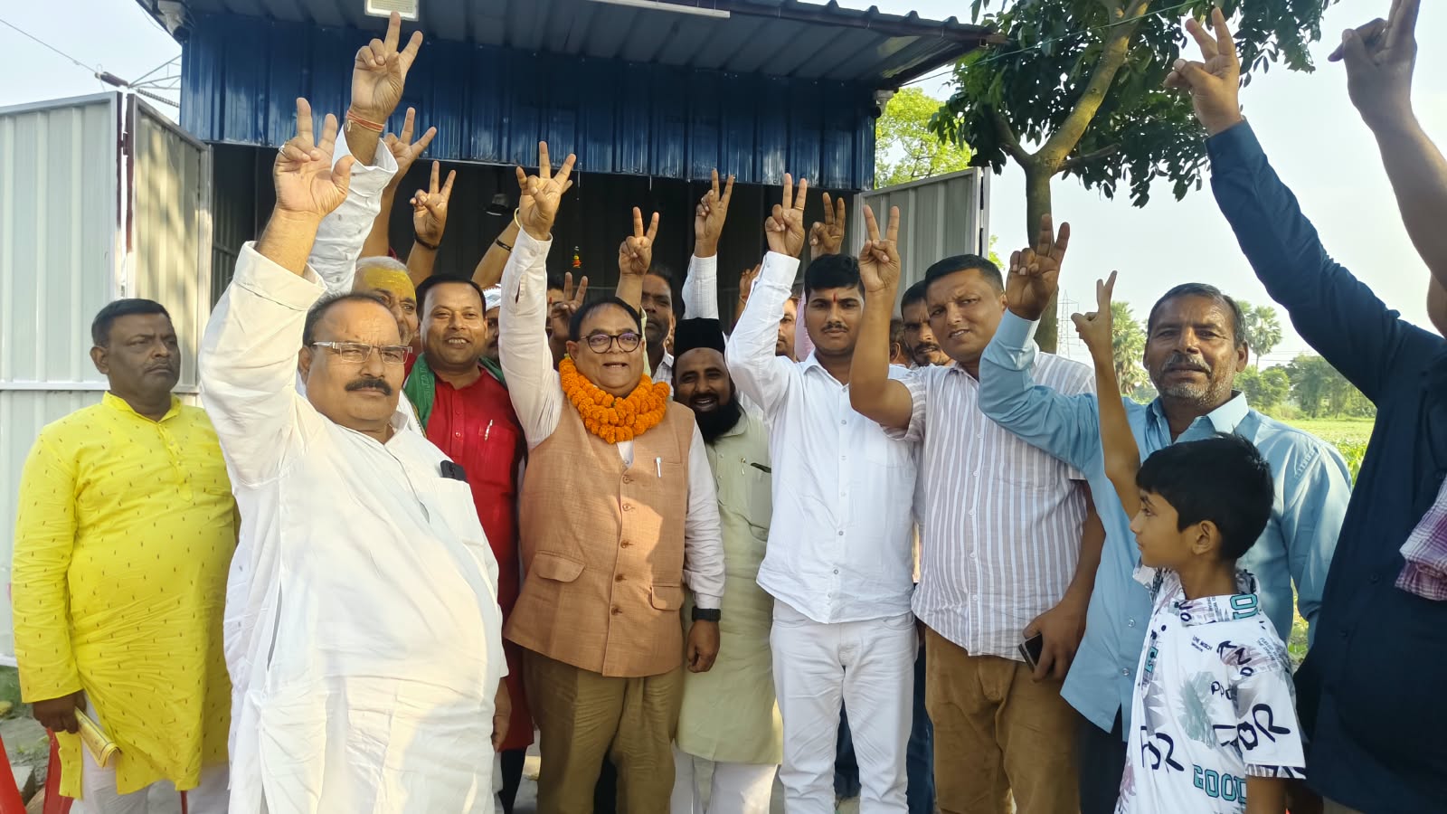 मुसरीघरारी में शिक्षक संवाद कार्यक्रम में शामिल हुए डॉ. घनश्याम राय